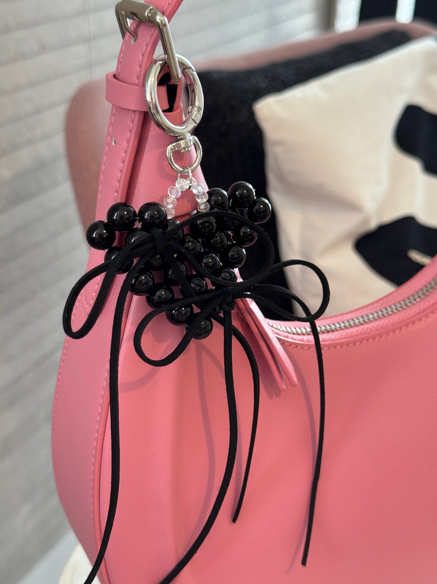 Handbag Key Holder / Heart & Ribbon