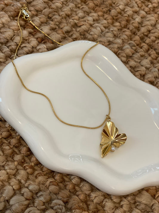 Leaf Necklace