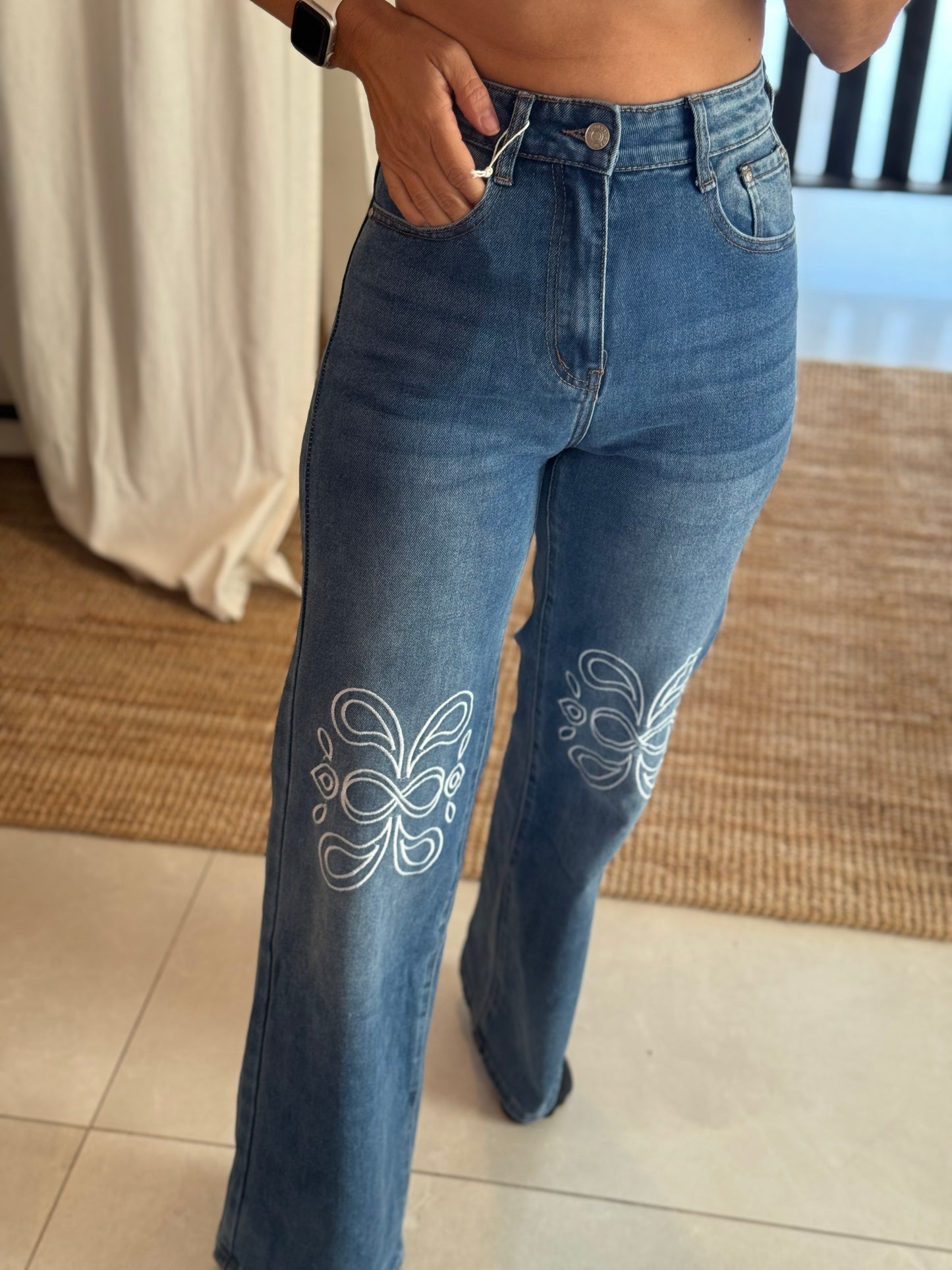 Front Detail Jean