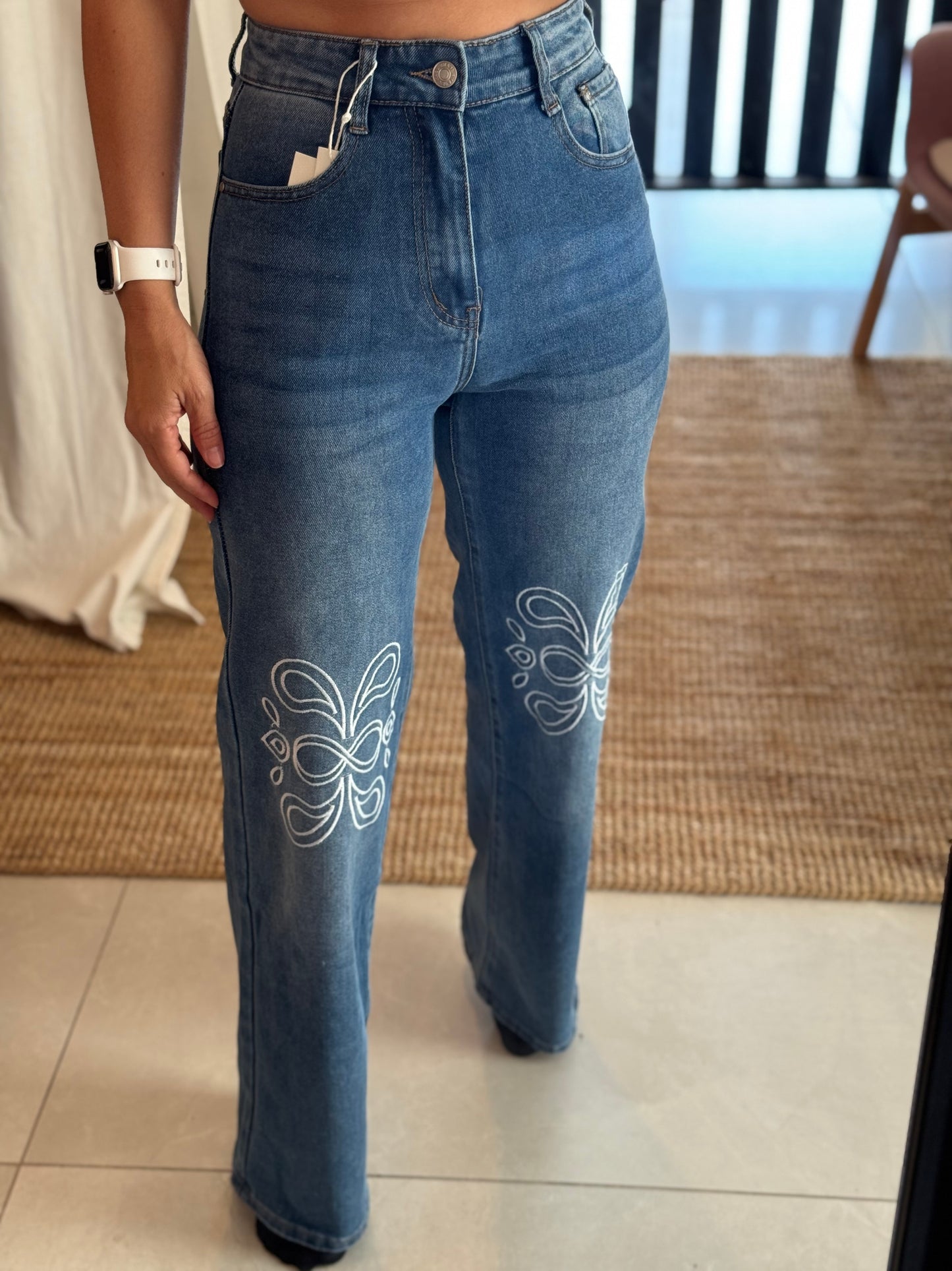 Front Detail Jean