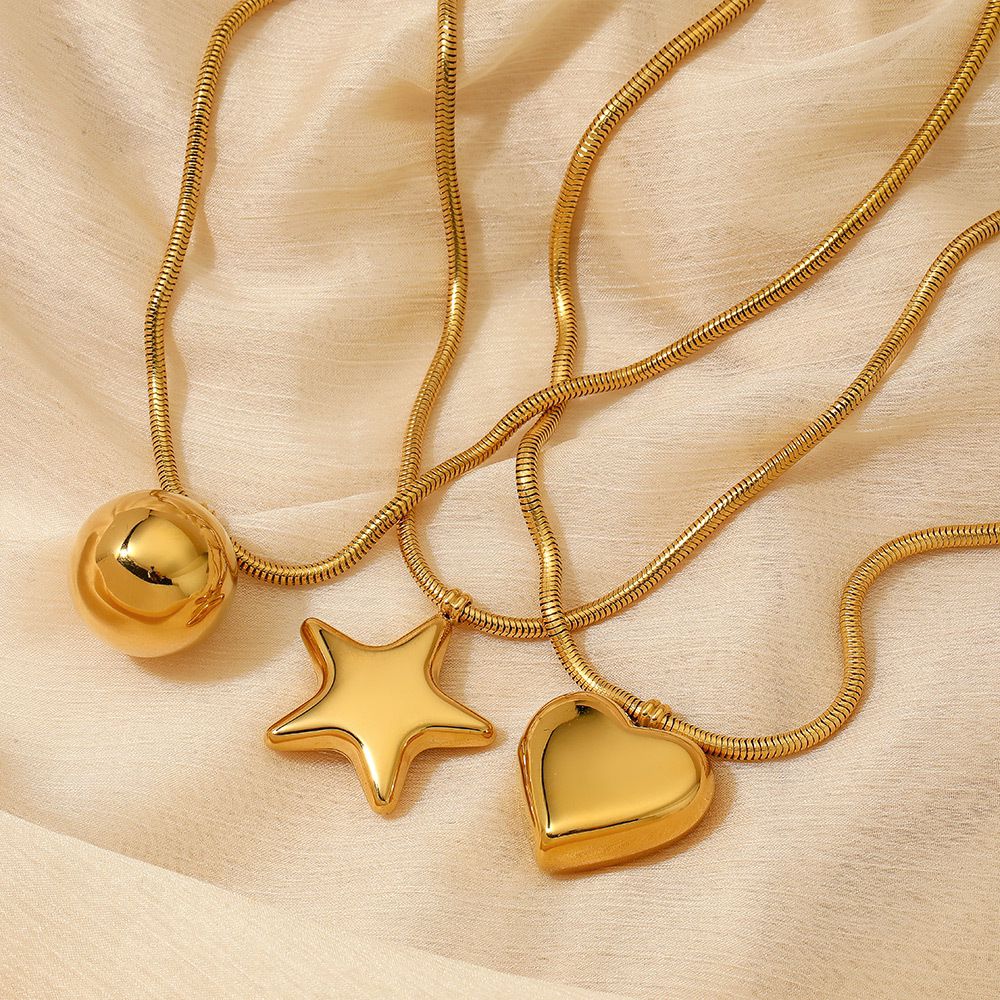 Big Chunky Star Necklace