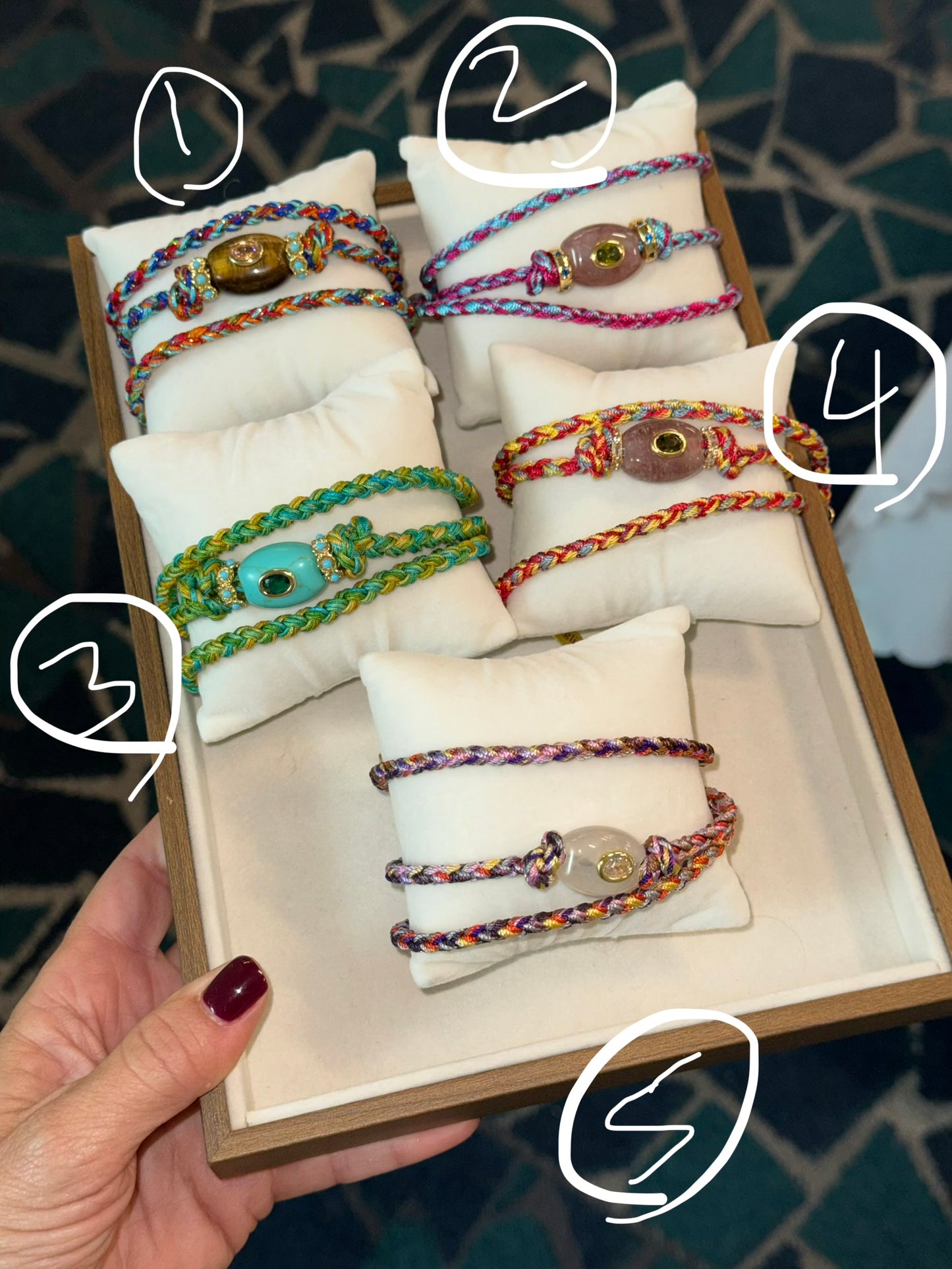 Necklace/Bracelet