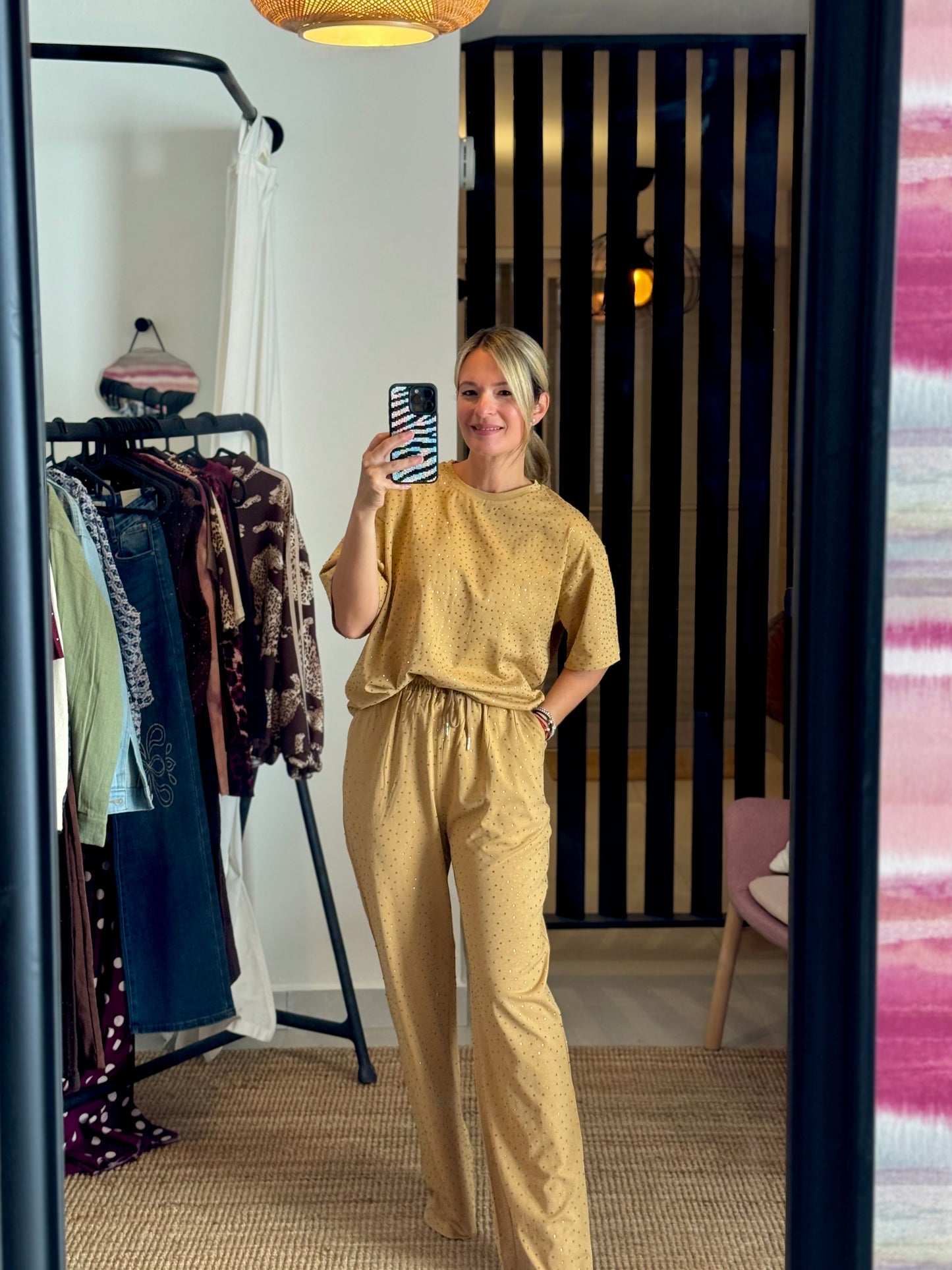 Rhinestones Sweatpants Set