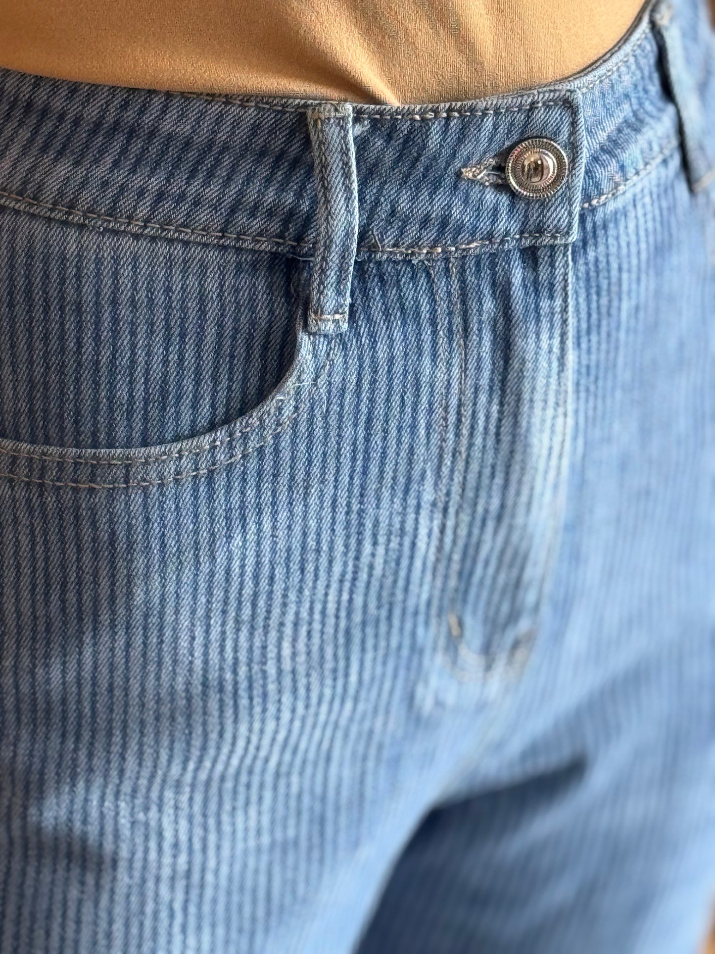 Mini Stripes Barrel Jean