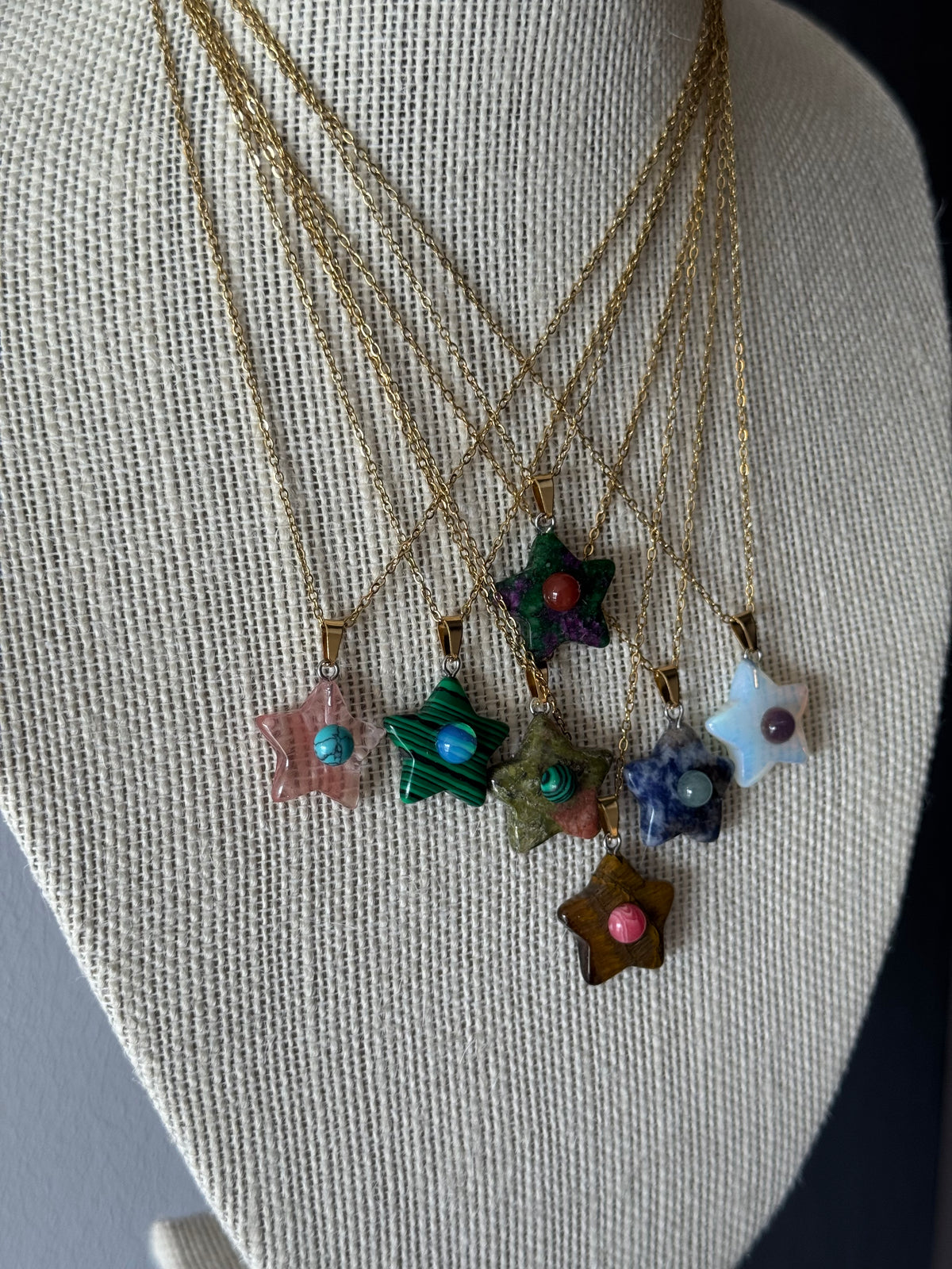 Mini Star Pendant Necklace
