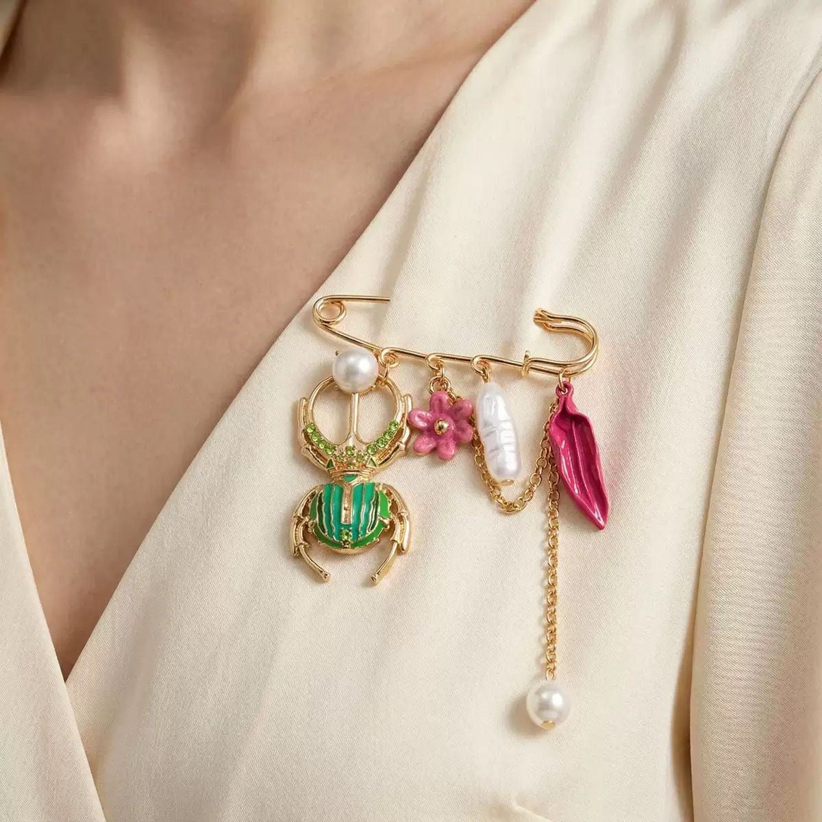 Summer Pin / Brooch