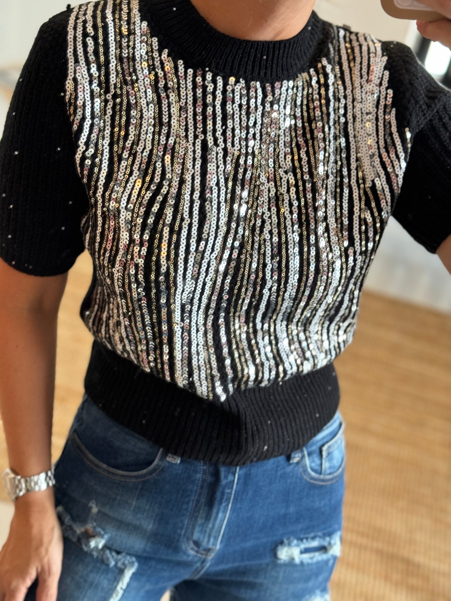 Sequins Knit top