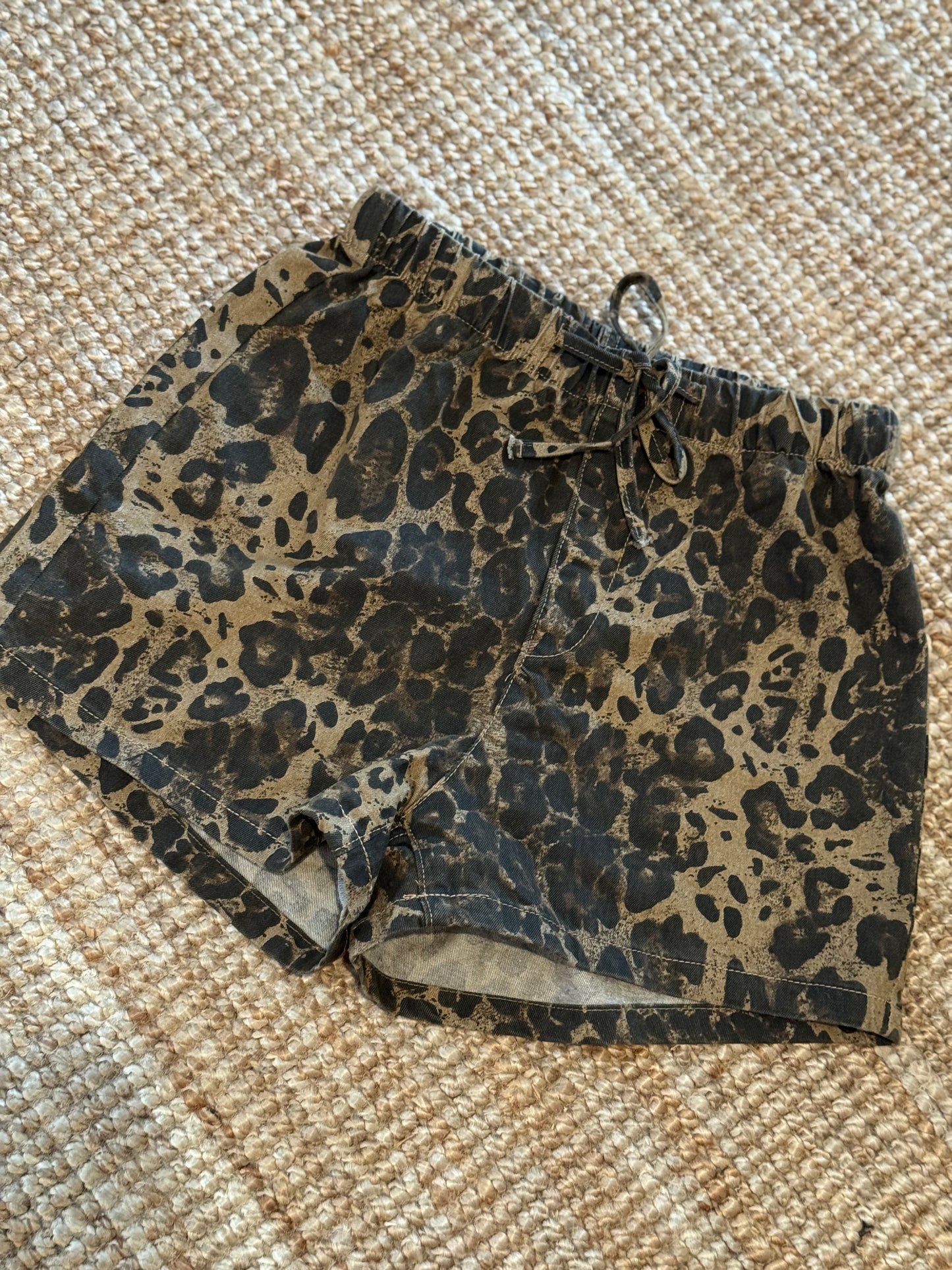 Leopardo Short Set