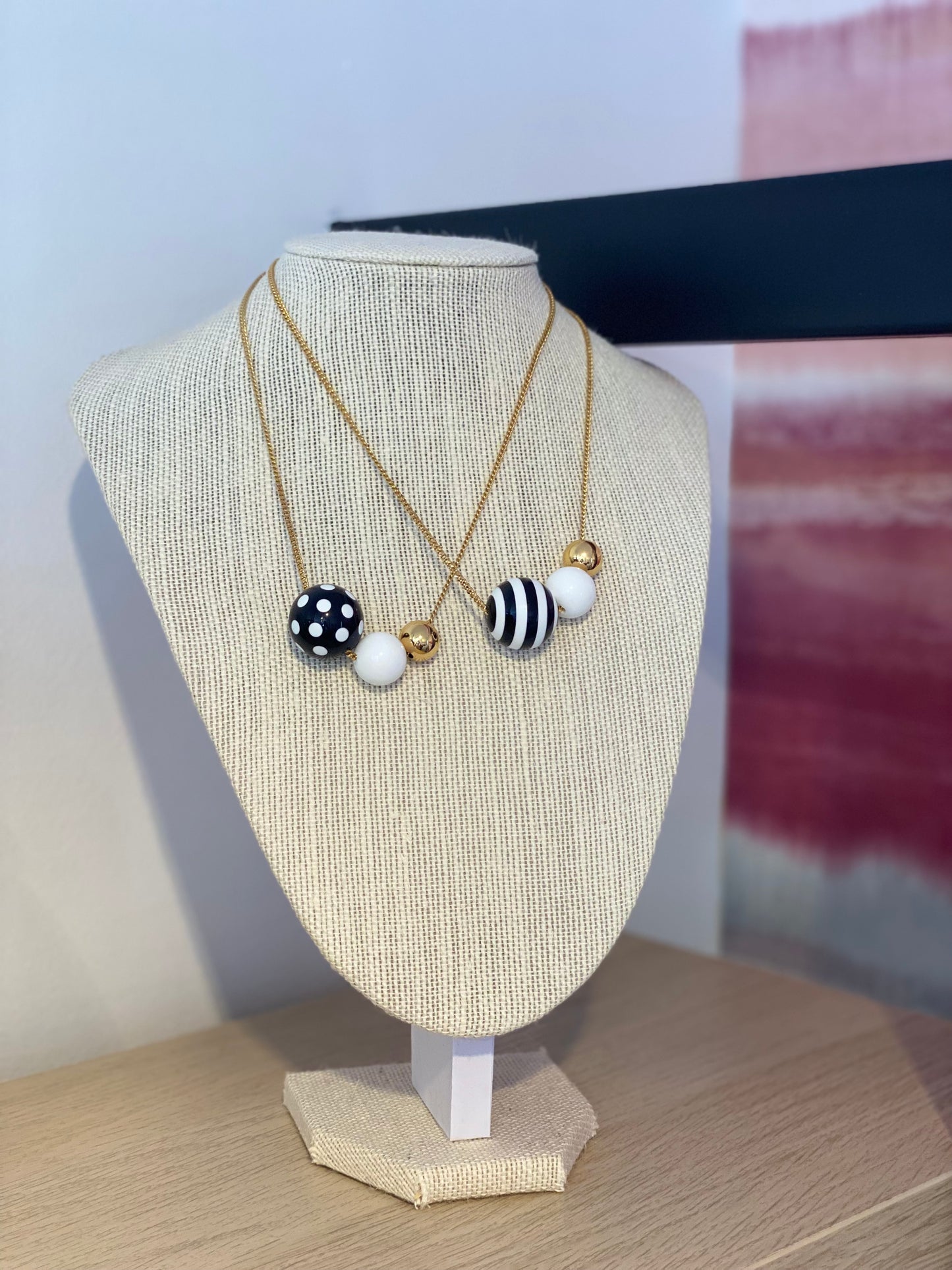 B&W Gold Details Necklace