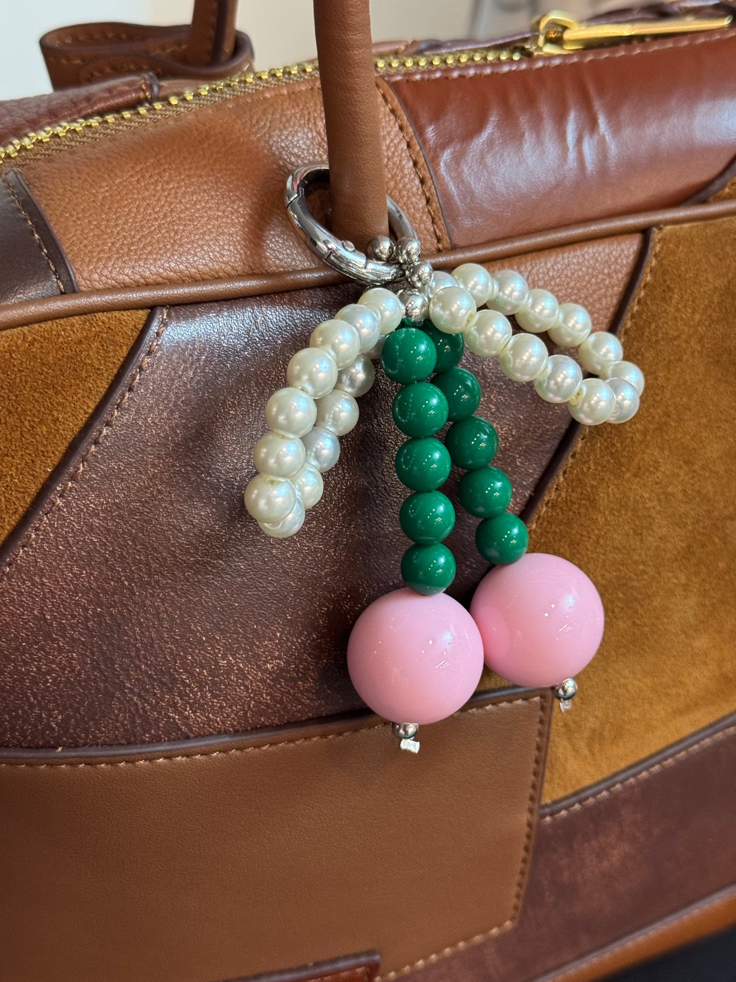 Handbag Key Holder / Pearl