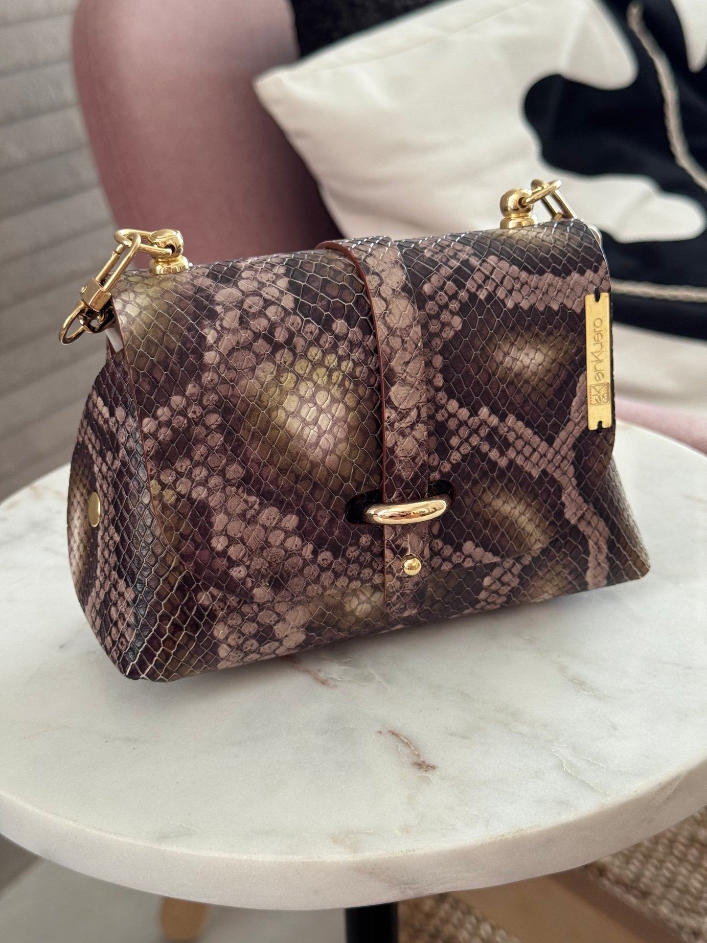 Mini Daisy Leather Bag