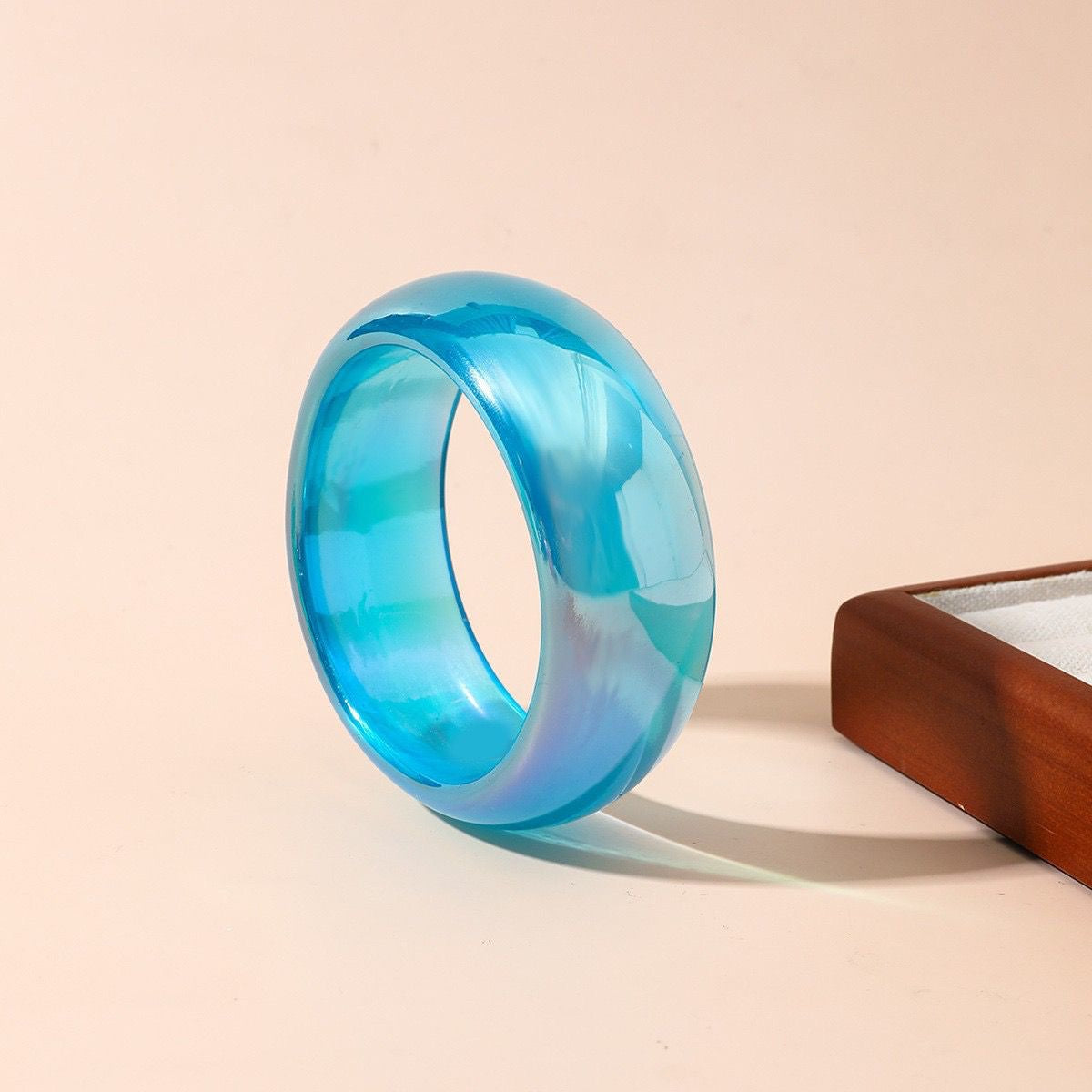Tornasol Cuff