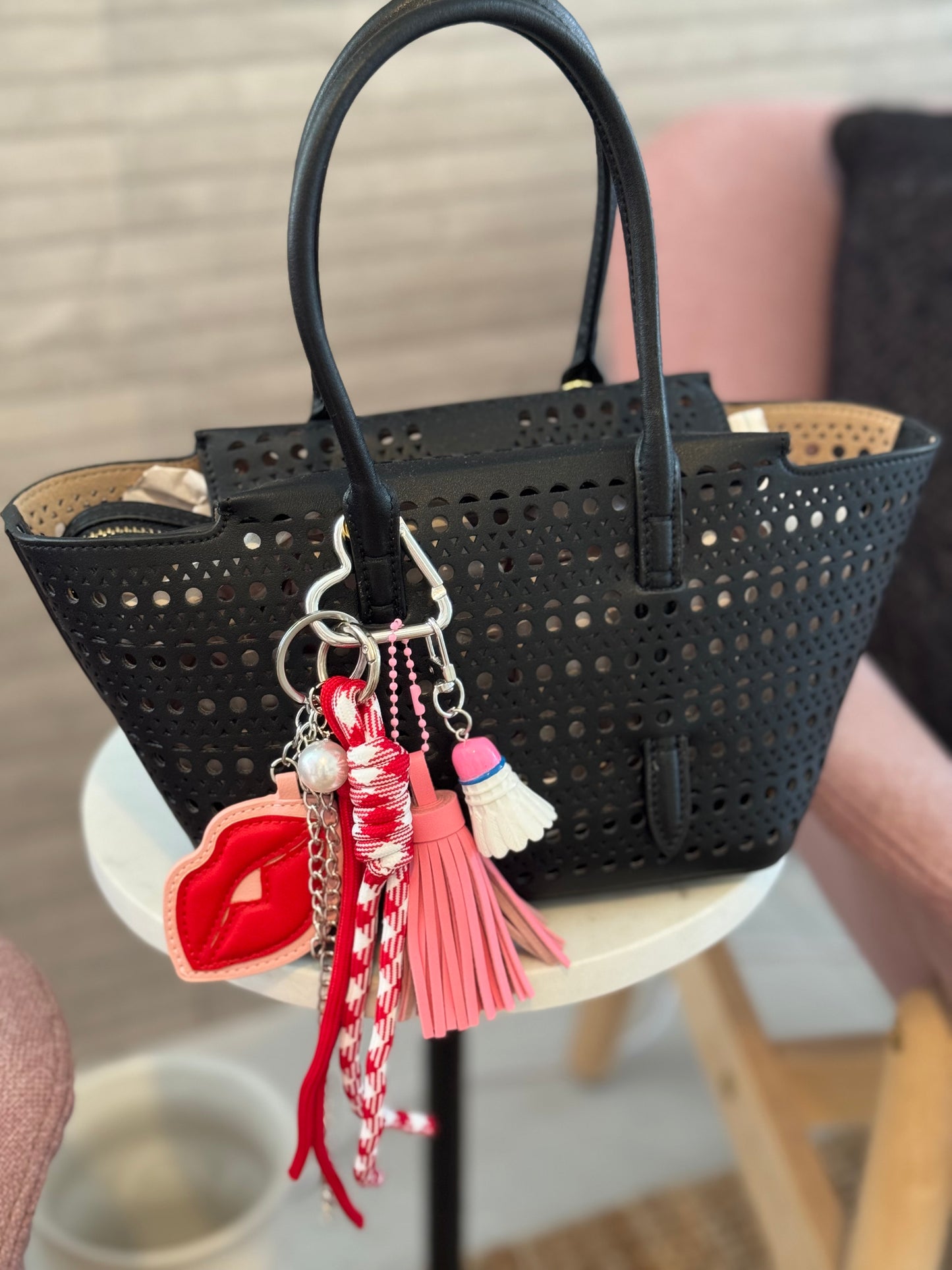 Handbag Key Holder / Lips Multi